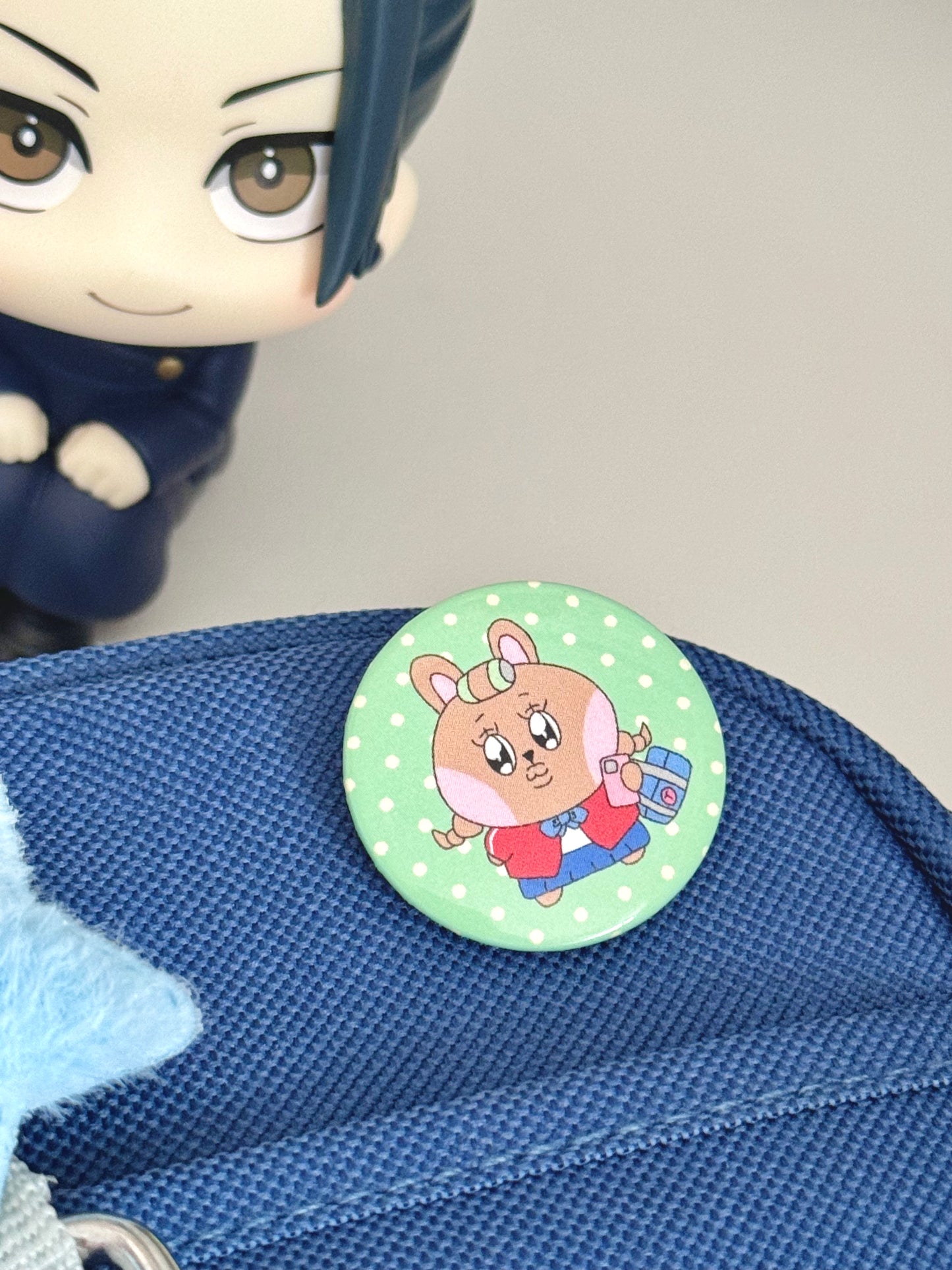 Morning Walk Usako Pin Button